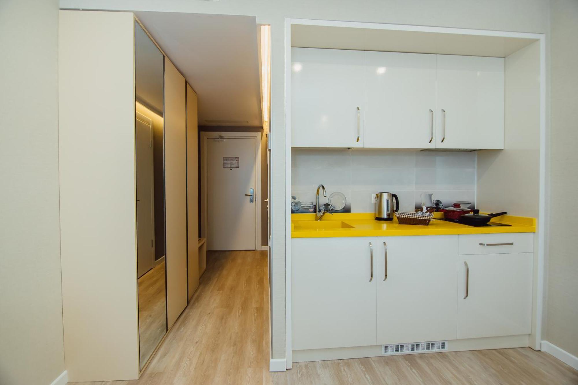 Sunshine Apartments Batumi Bagian luar foto
