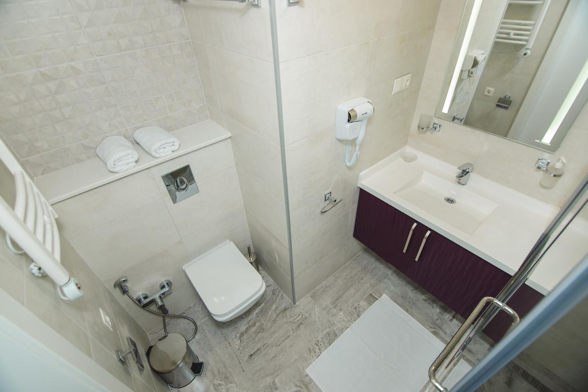 Sunshine Apartments Batumi Bagian luar foto